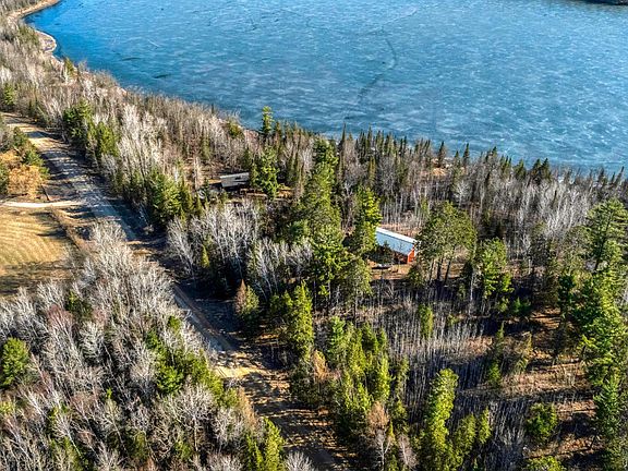 3rd image of 23328 Boreal Rd NW