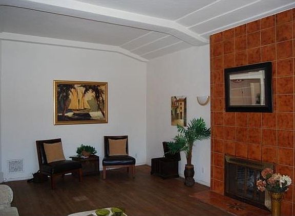 Living room showing romantic fireplace 