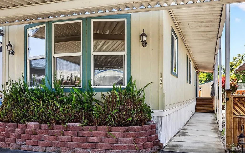 129 Walnut Circle - Photo 2