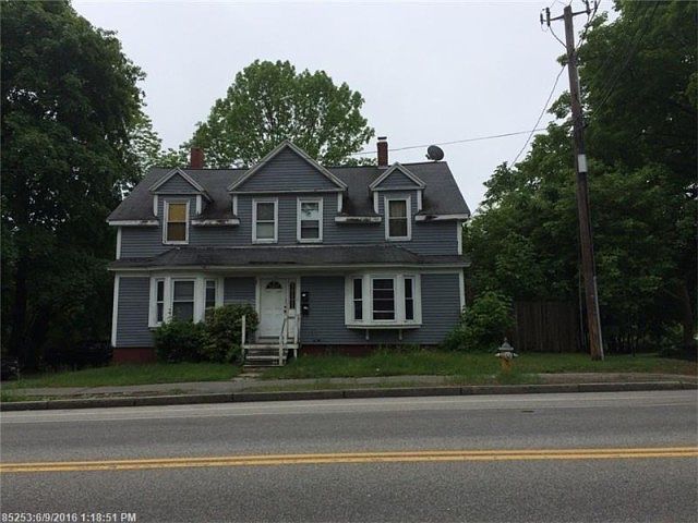 2nd image of 1410 Forest Ave