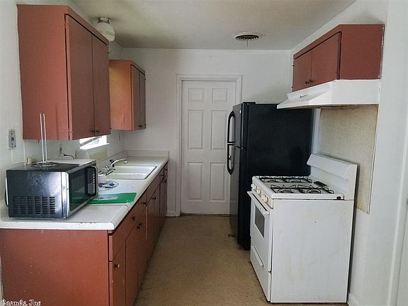 5th image of 1307 Bailey Dr