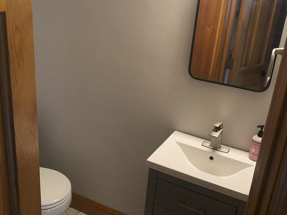 Main floor half-bath