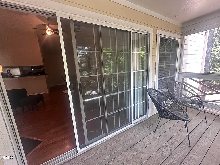 1010 Kingswood Dr #G — Photo 23