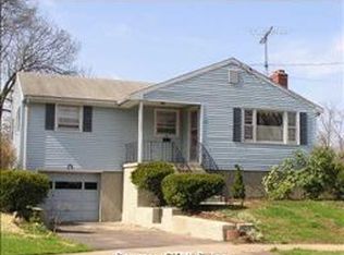 72 Northbrick Ln, Wethersfield, CT 06109