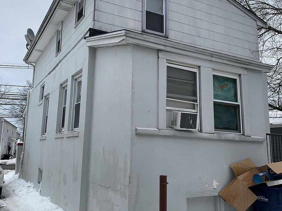 2nd image of 319 Neptune Blvd