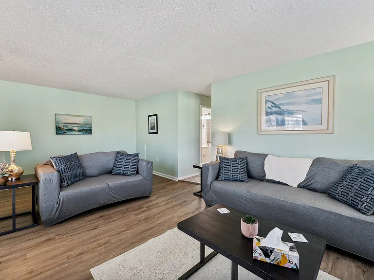 407 23rd Ave N #305 — Photo 12