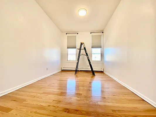 Rented by Compass | media 17