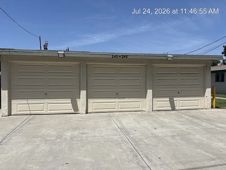 tup245 — Photo 18