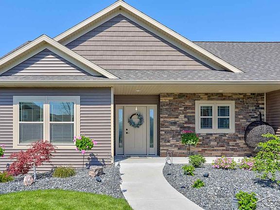 2nd image of 4471 E Lakecress Dr