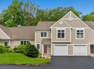 9 Madison Ln UNIT 9, Avon, CT 06001