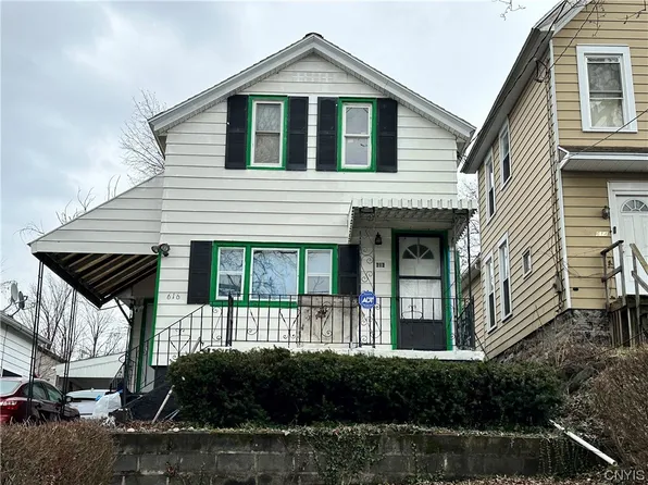 616 Kirkpatrick St, Syracuse, NY 13208