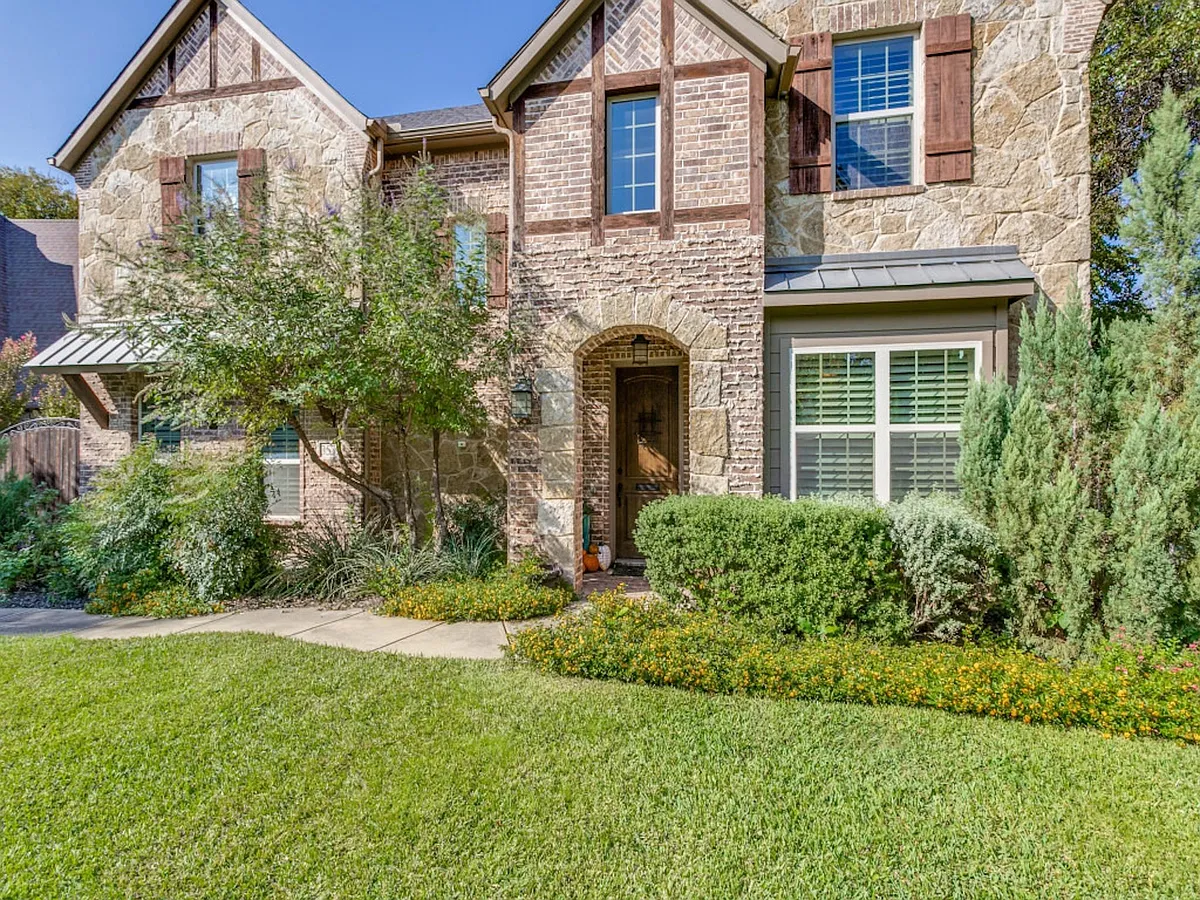 Building Photo - 3535 Flaxley Dr