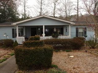 300 Pinehaven Dr, New London, NC 28127