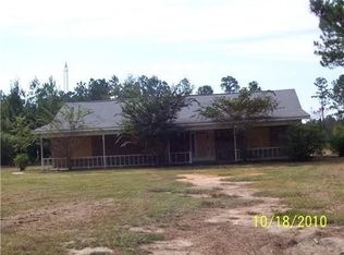 19319 Sunflower Ln, Saucier, MS 39574