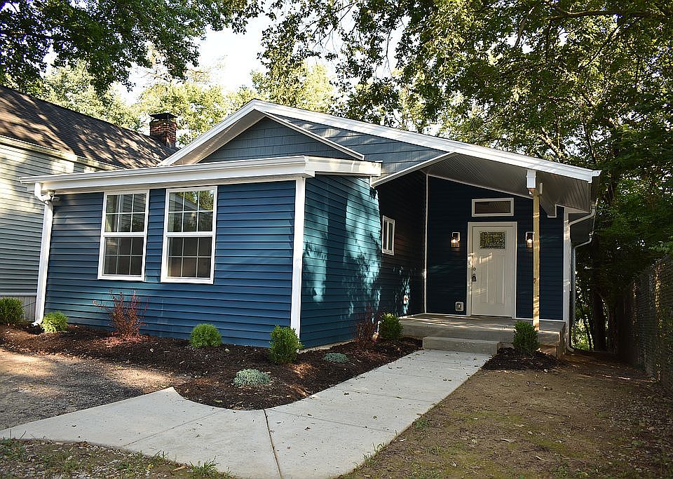Hideaway at 1843 Quarry St.