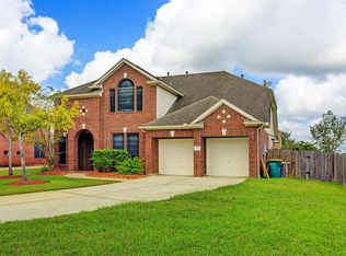 9401 Summer Sun Ln, Pearland, TX 77584