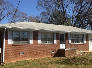 525 Cottage Pl, Riverdale, GA 30274