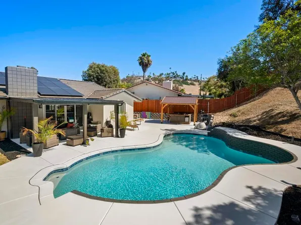 5621 Loping Ln, Bonita, CA 91902