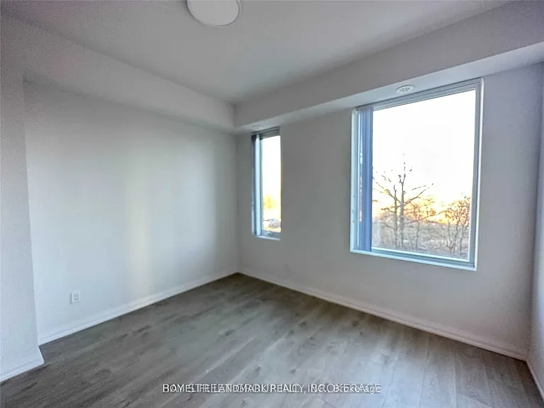 1050 Portage Pkwy #Townhouse 36 — Photo 7