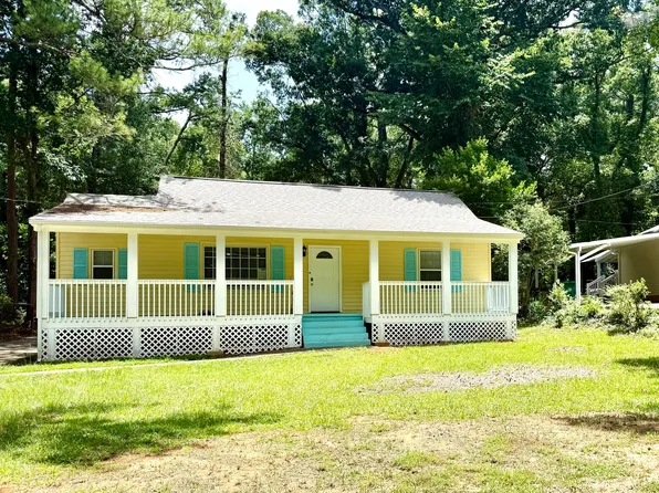 1551 N Columbia Pl, Decatur, GA 30032