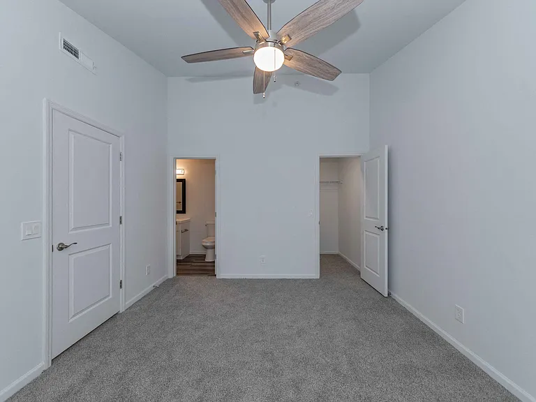 Ivy Hills Living Spaces — Photo 101