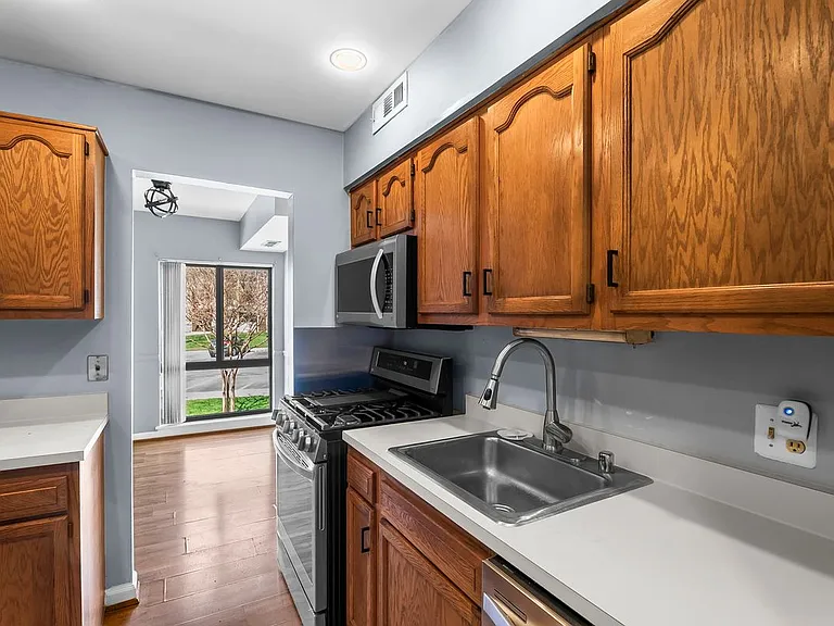6087 Majors Ln #5 — Photo 15