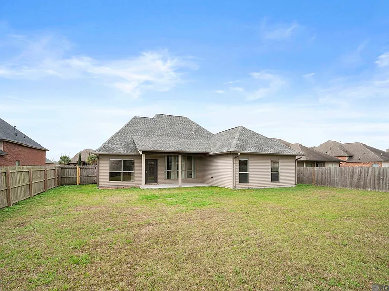 41206 Colonial Dr — Photo 30