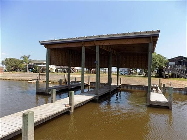 75 Sea Gull Dr, Bay City, TX 77414 | Zillow