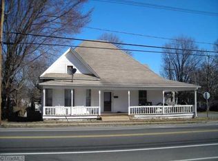 2000 Spring Garden St, Greensboro, NC 27403