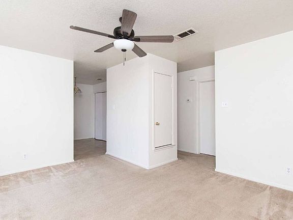 2nd image of 2014 Cedarhill Dr