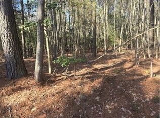 39 Bar Neck Rd #A, Pt Haywood, VA 23138