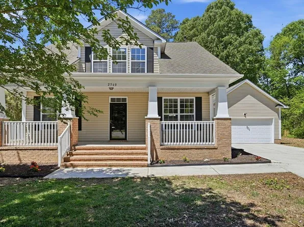 2560 Banbury Ct, Hayes, VA 23072