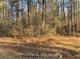 8 Edgewater Ct, Temple, GA 30179