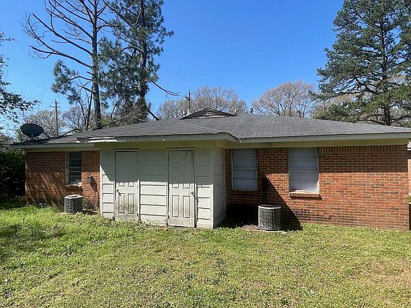 4th image of 4466 Sumners Wells Rd