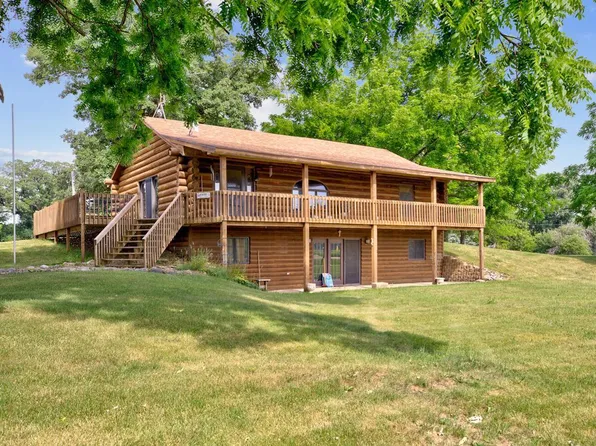 33955 795th Ave, Ellendale, MN 56026