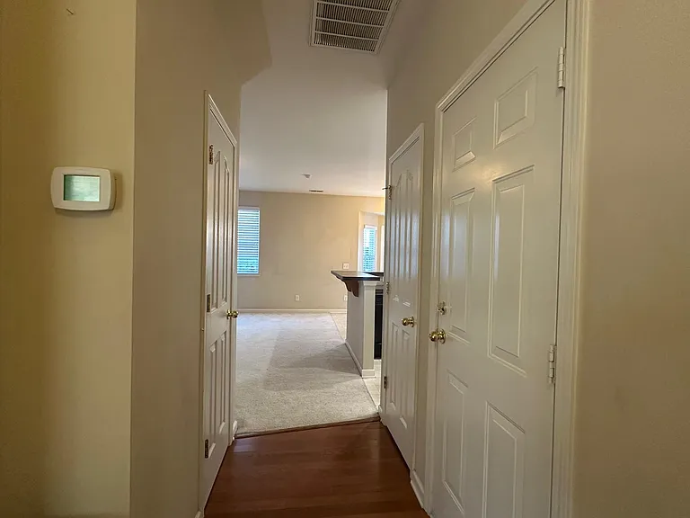 9030 Sedgewich Ln — Photo 2