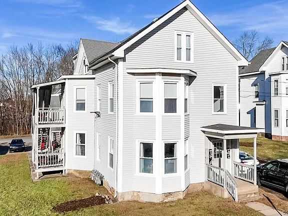 72 Reynolds St, Danielson, CT 06239 | Zillow