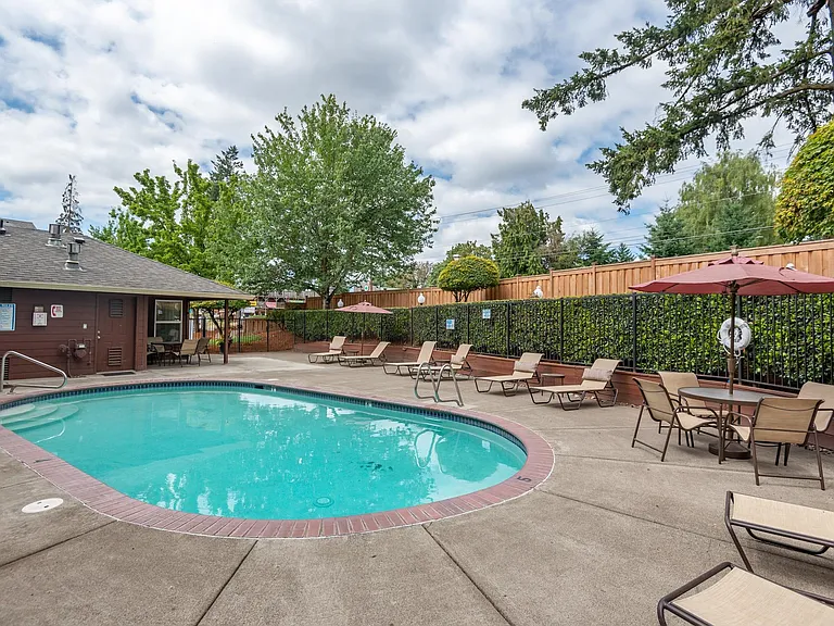 The Crossings | Outdoor Pool