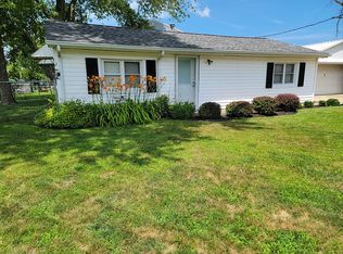 2409 Richards Ln, Springfield, IL 62702