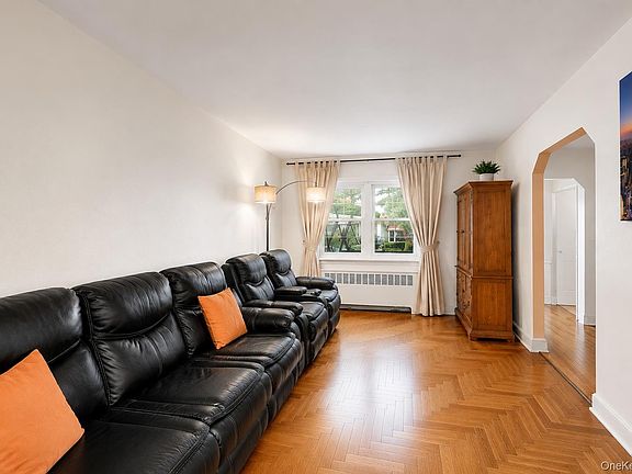 3rd image of 4234 Monticello Avenue