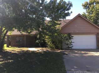 2720 S 109th Ave E, Tulsa, OK 74129