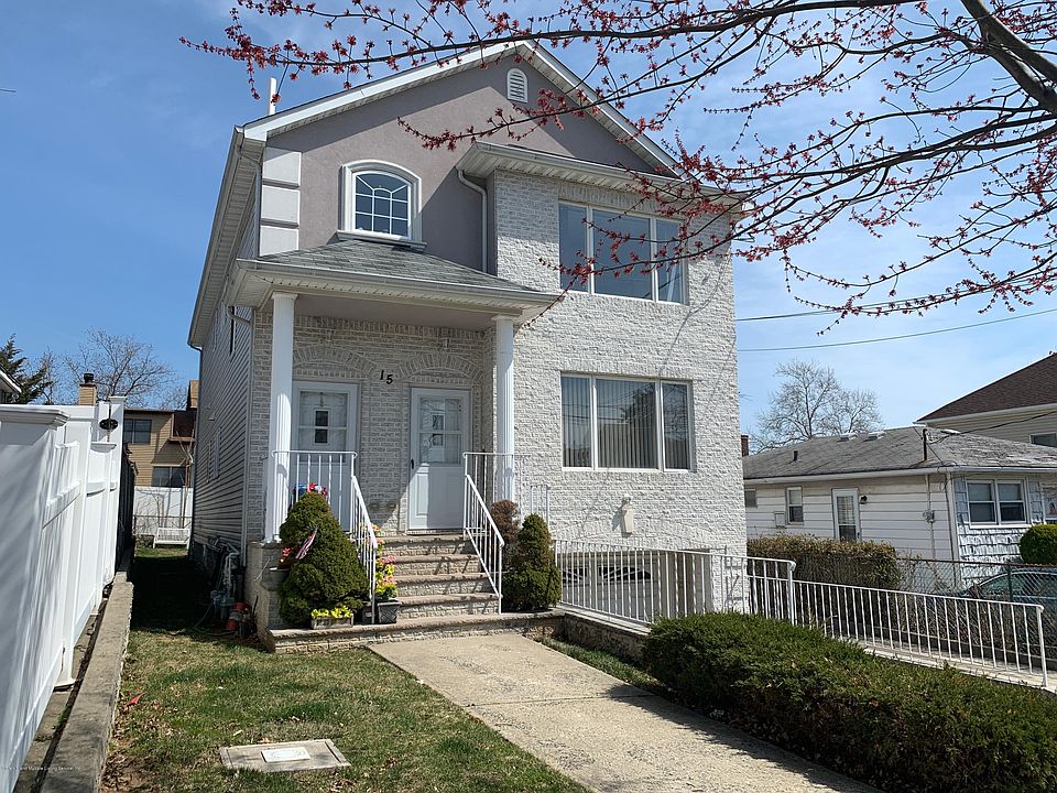 1st image of 15 Hunter Ave
