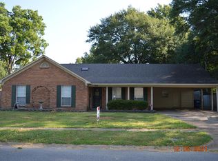 819 Arlington Dr, West Memphis, AR 72301
