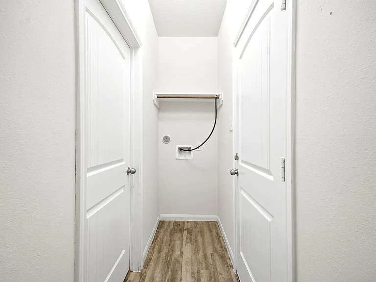 19 Santa Barbara Dr — Photo 24