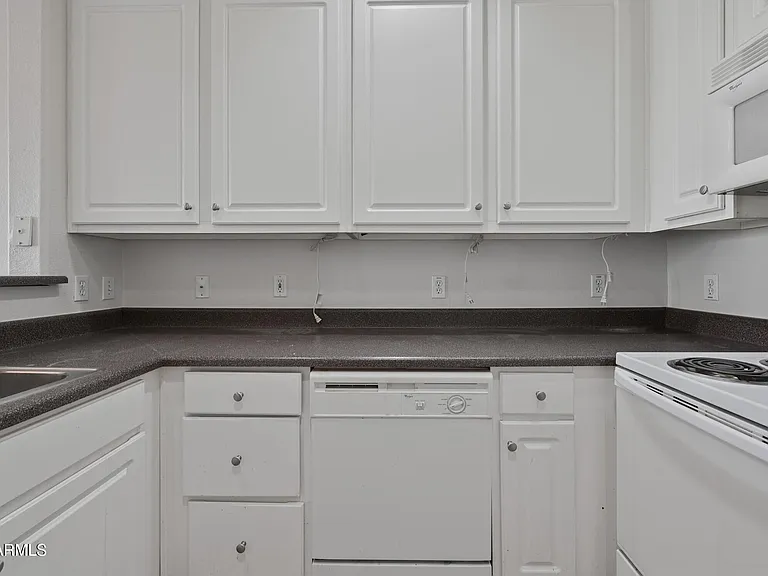 4455 E Paradise Village Pkwy S #1122 — Photo 7