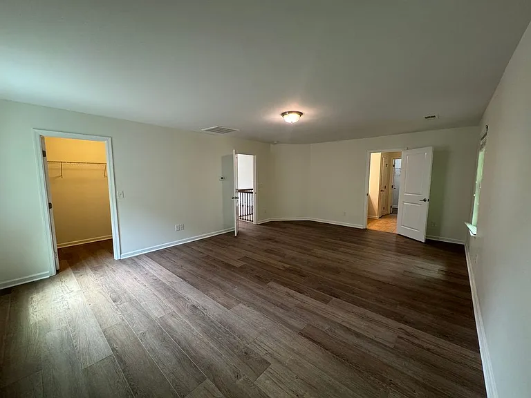 219 Luna Trl — Photo 26