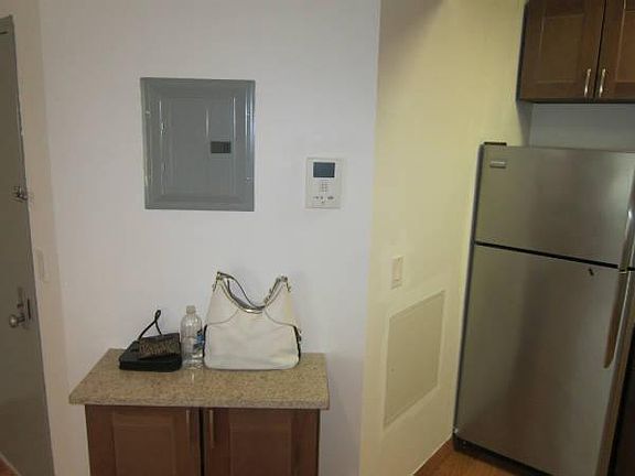 3rd image of 2607 18th St APT 3