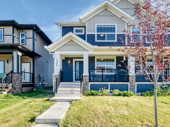 245 N Midgrove Mews SW, Airdrie, AB T4B 5K8