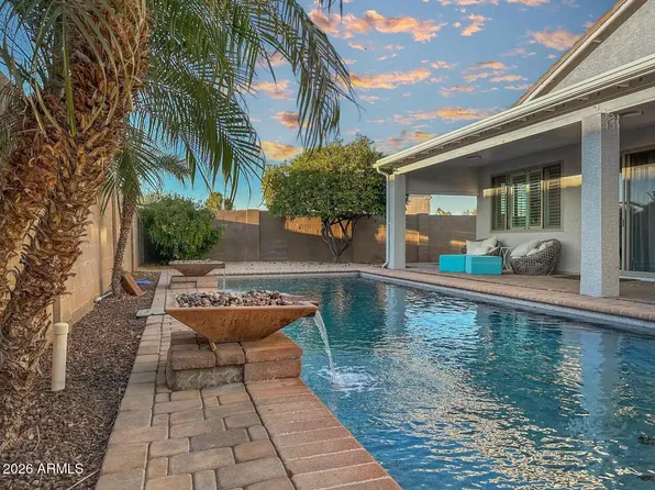 16398 N OACHS Drive, Surprise, AZ 85374