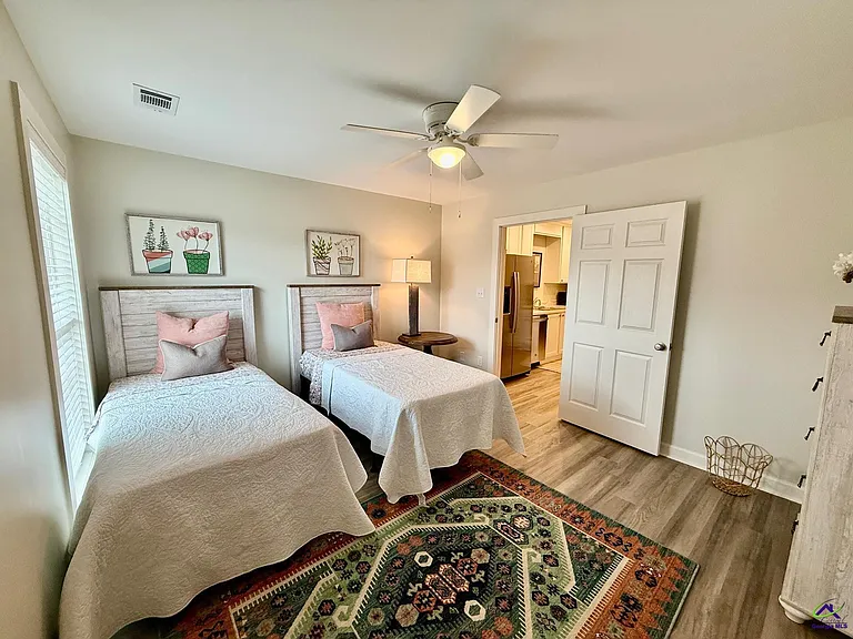 116 Webster Way — Photo 12